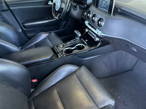 Used 2020 Kia Stinger GT-Line RWD image 15