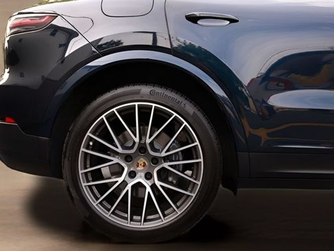 Used 2021 Porsche Cayenne E-Hybrid AWD/4WD image 15