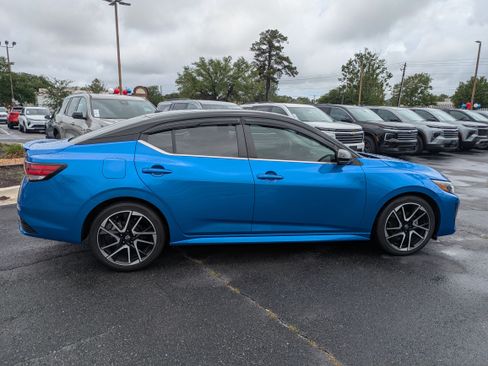 Used 2024 Nissan Sentra SR FWD image 24