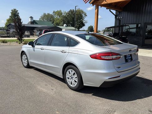 Used 2019 Ford Fusion S FWD image 6