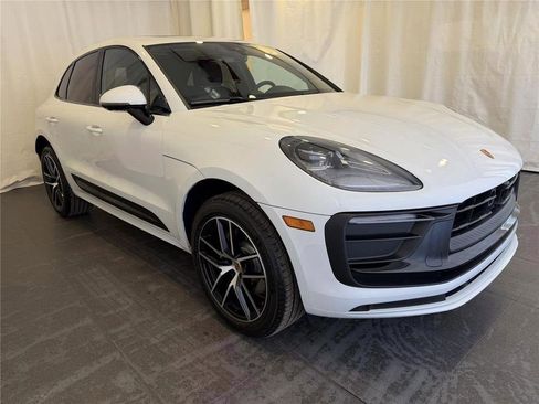 New 2026 Porsche Macan Turbo AWD/4WD image 7