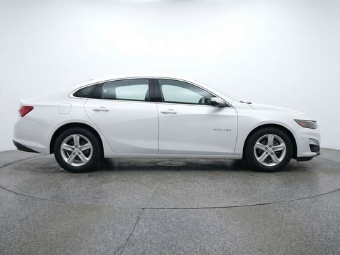 Used 2023 Chevrolet Malibu LT w/ Driver Confidence Package FWD image 11
