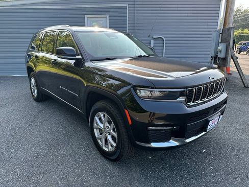 Used 2021 Jeep Grand Cherokee L Limited AWD/4WD image 4
