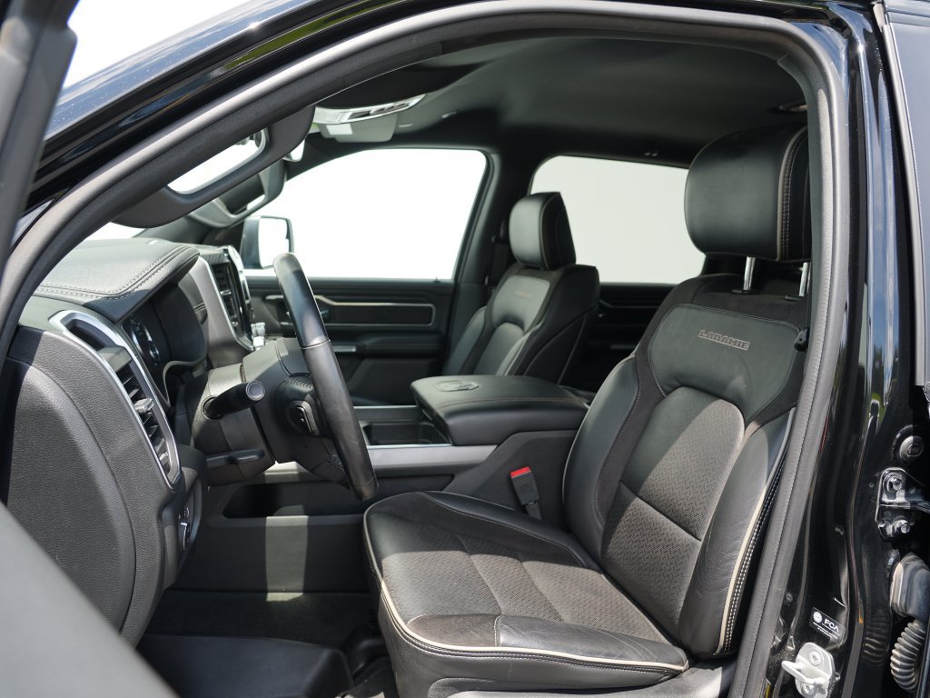 Used 2023 RAM 1500 Laramie AWD/4WD image 13