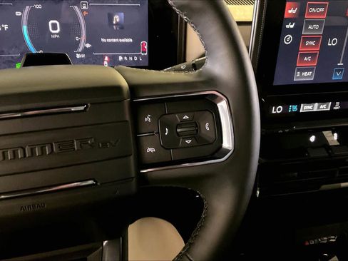 Used 2026 GMC Hummer EV SUV AWD/4WD image 22