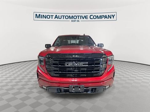 Used 2022 GMC Sierra 1500 Elevation w/ Elevation Premium Package AWD/4WD image 3