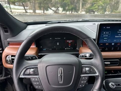 Certified 2022 Lincoln Nautilus Reserve image 41