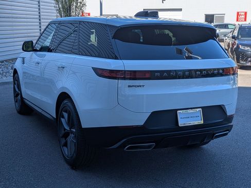 New 2026 Land Rover Range Rover Sport SE AWD/4WD image 7