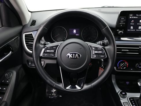 Used 2021 Kia Seltos S AWD/4WD image 28