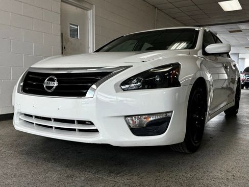 Used 2013 Nissan Altima 2.5 S image 17