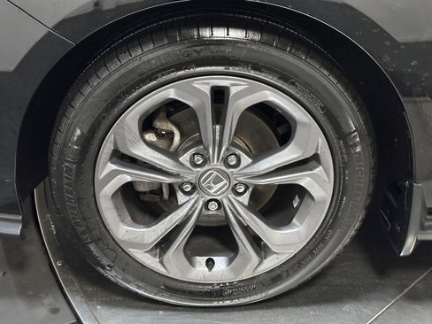 Certified 2024 Honda Accord EX image 18