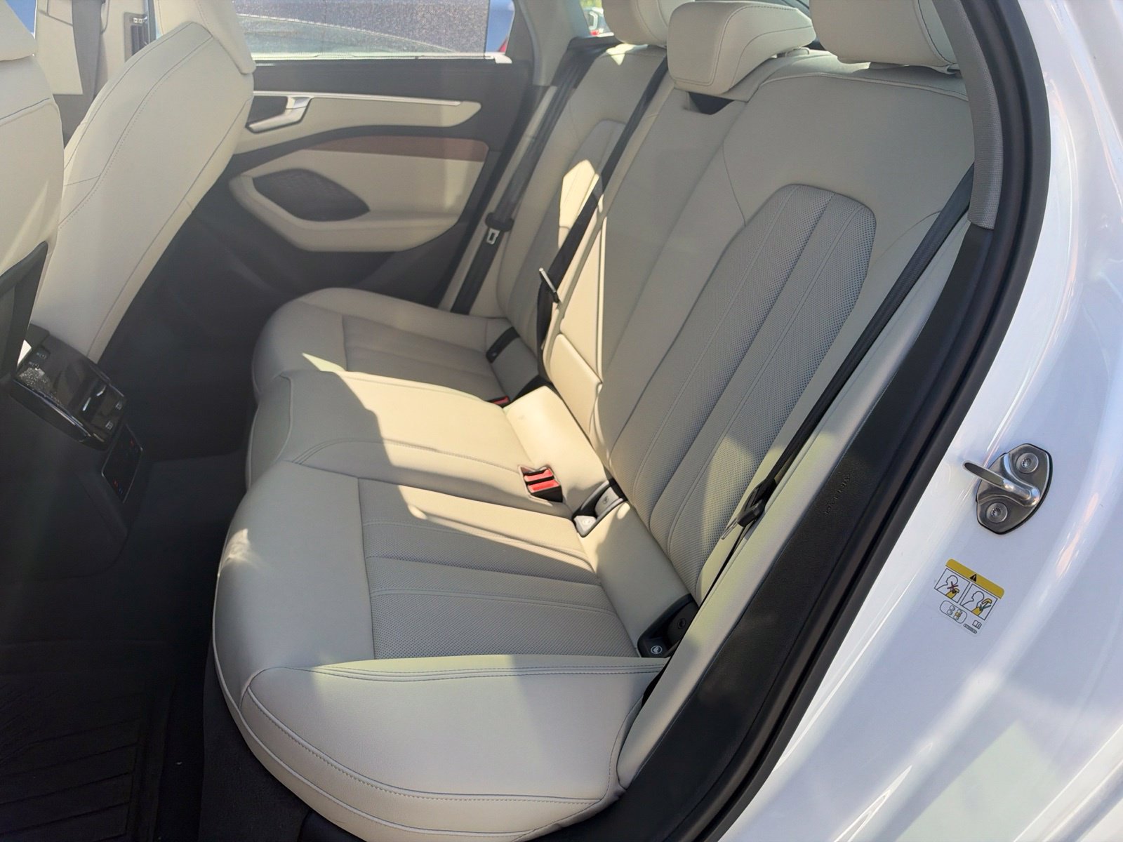 Used 2026 Audi A6 Premium Plus AWD/4WD image 30