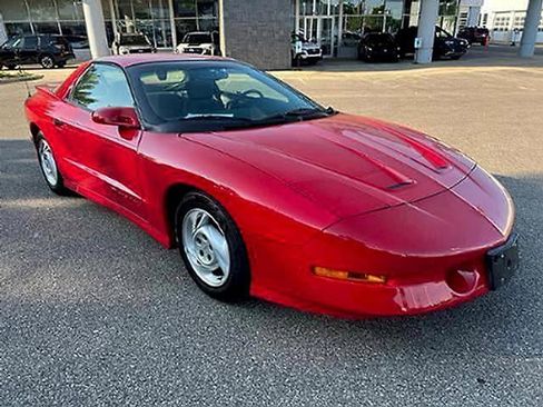 Used 1994 Pontiac Firebird Formula RWD image 1
