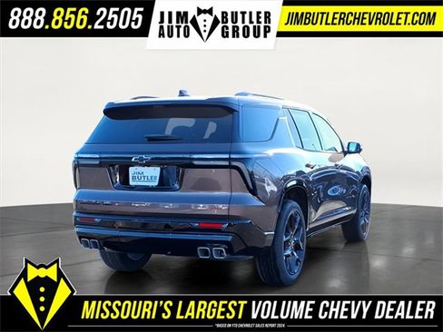 New 2026 Chevrolet Traverse RS w/ LPO, Floor Liner Package image 4