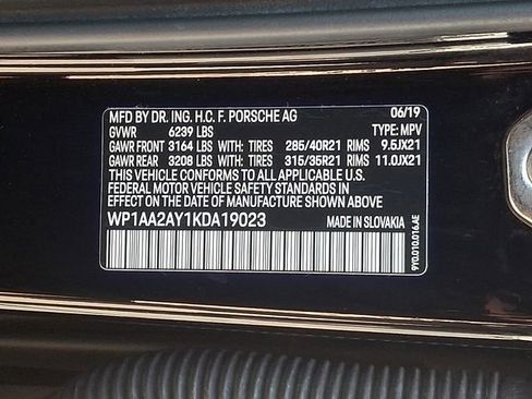 Used 2019 Porsche Cayenne AWD/4WD image 32