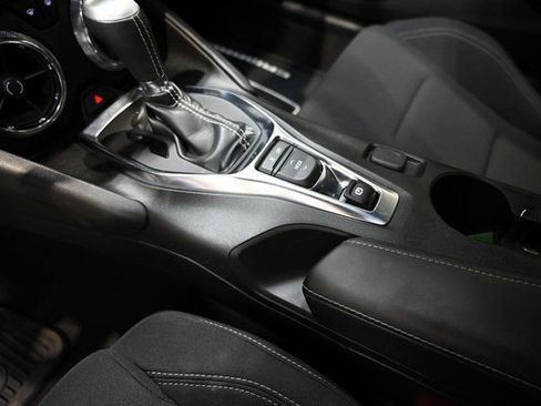 Used 2021 Chevrolet Camaro LT w/ RS Package image 19