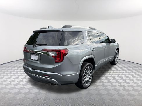 Used 2023 GMC Acadia Denali w/ Denali Ultimate Package FWD image 5