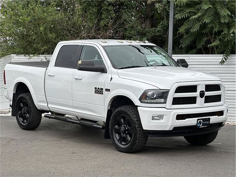 Used 2017 RAM 2500 Laramie w/ Sport Appearance Group AWD/4WD image 8
