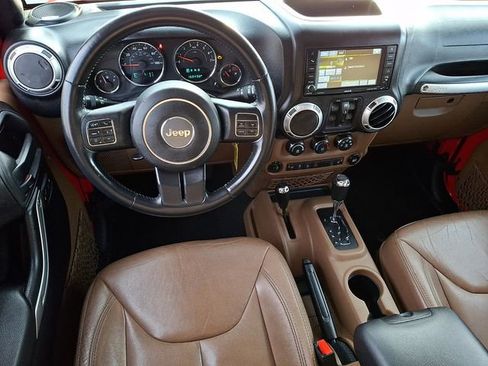Used 2015 Jeep Wrangler Unlimited Sahara w/ Connectivity Group image 2