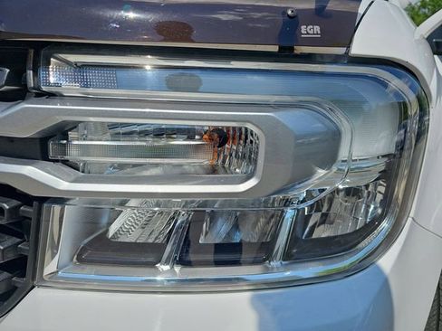 Certified 2024 Ford Maverick Lariat FWD image 29
