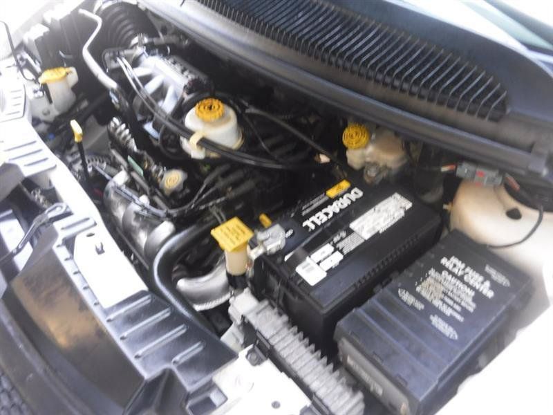 Used 2003 Dodge Caravan SE FWD image 21