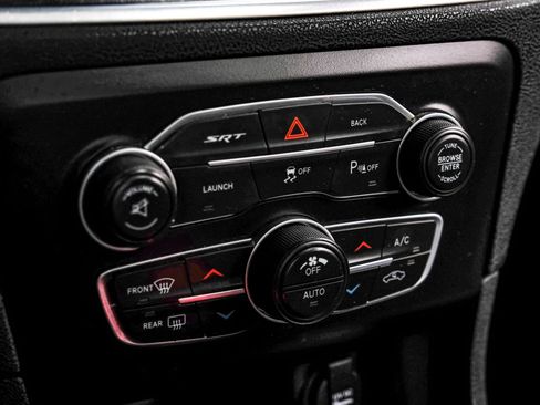 Used 2016 Dodge Charger SRT w/ Harman/Kardon Audio Group RWD image 33