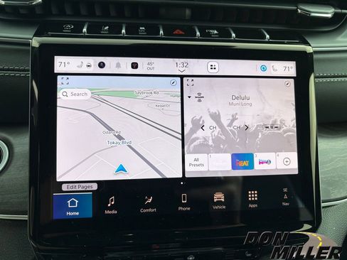 New 2025 Jeep Grand Cherokee Limited w/ Black Appearance Package image 19