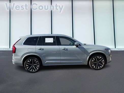 Certified 2025 Volvo XC90 B6 Plus image 2