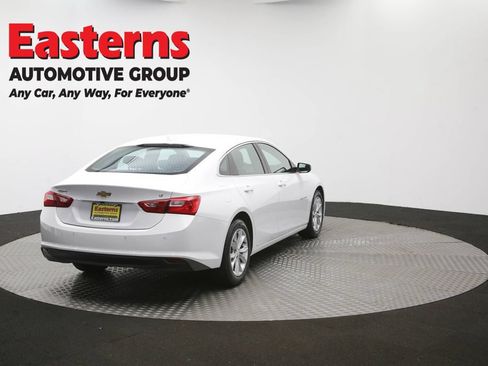 Used 2025 Chevrolet Malibu LT FWD image 40