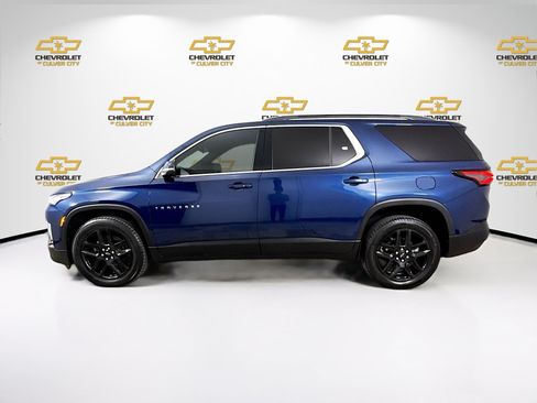 Used 2023 Chevrolet Traverse LT w/ LPO, Floor Liner Package FWD image 5