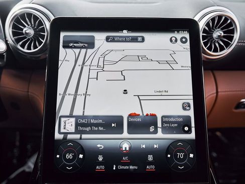 Used 2024 Mercedes-Benz SL 55 AMG 4MATIC image 47