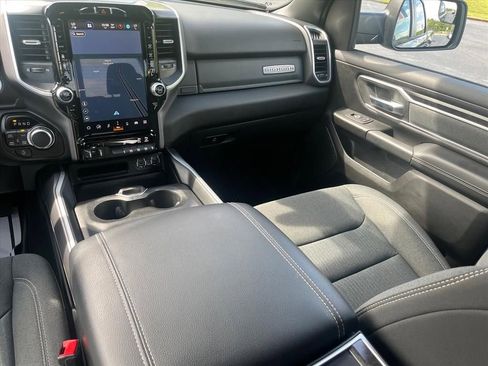 Used 2023 RAM 1500 Big Horn AWD/4WD image 9