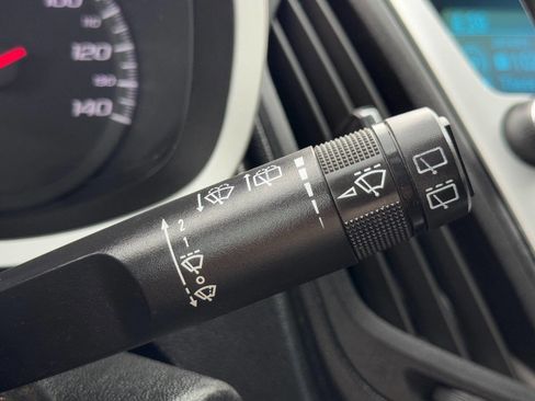 Used 2011 Chevrolet Equinox LT image 29