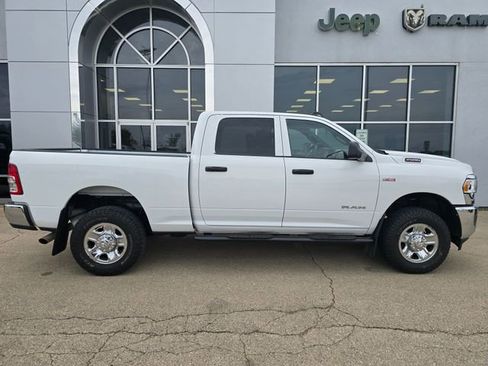 Used 2022 RAM 2500 Tradesman AWD/4WD image 2