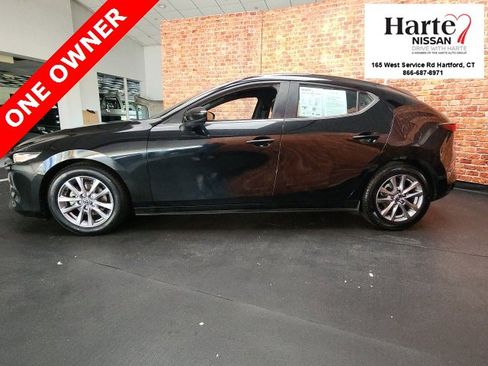 Used 2022 MAZDA MAZDA3 s image 4