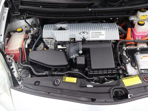 Used 2010 Toyota Prius Three FWD image 38
