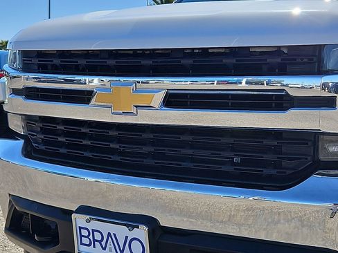 Used 2022 Chevrolet Silverado 1500 LT w/ Texas Edition Plus image 7