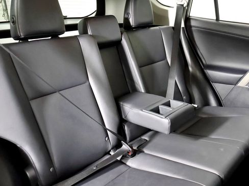 Used 2014 Toyota RAV4 Limited image 47