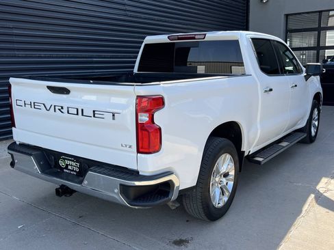 Used 2021 Chevrolet Silverado 1500 LTZ w/ LTZ Convenience Package II AWD/4WD image 11