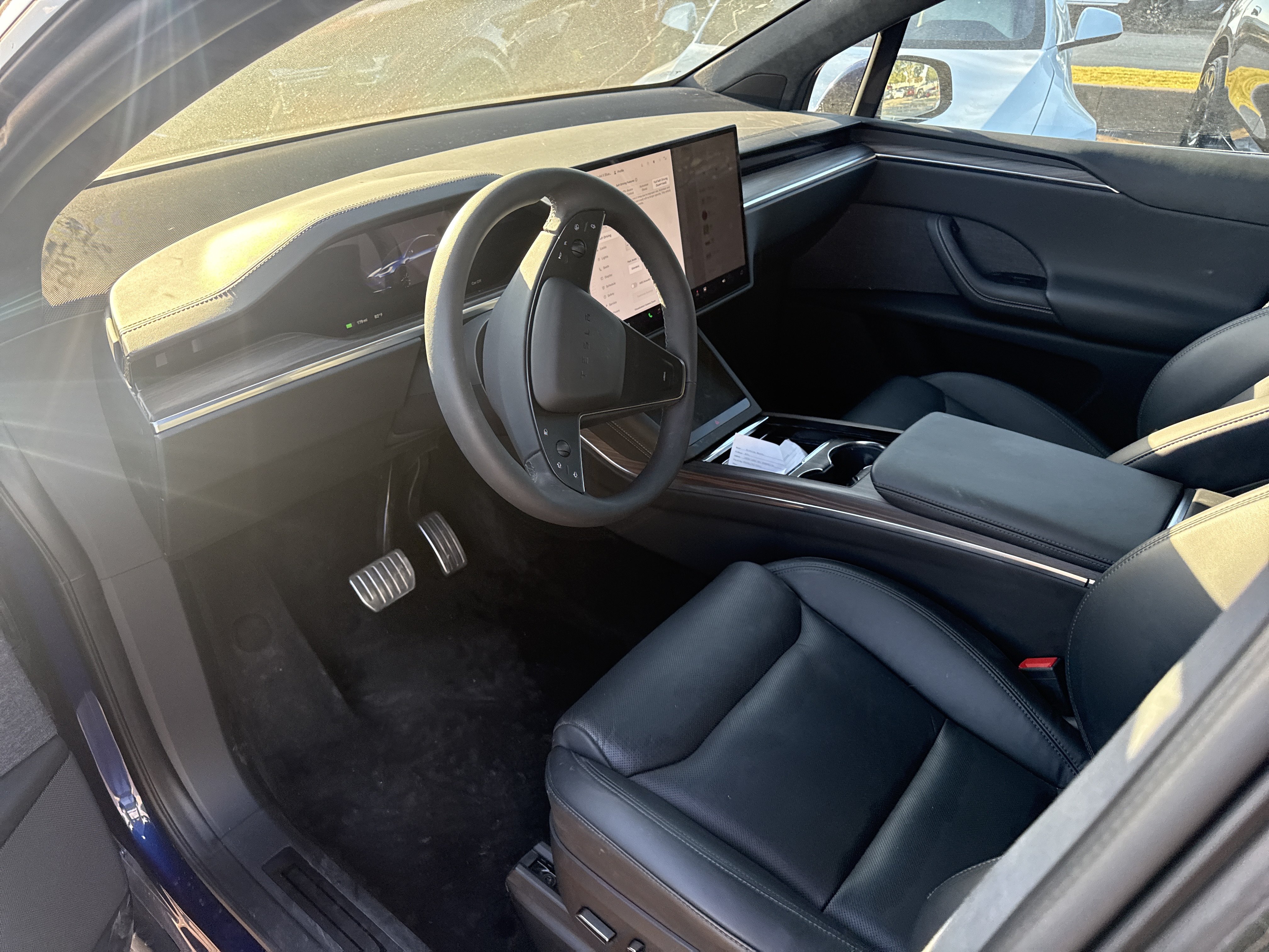 Used 2023 Tesla Model X AWD/4WD image 8