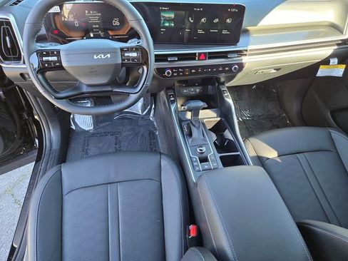 New 2026 Kia Sorento S w/ S Panoramic Sunroof Package FWD image 25