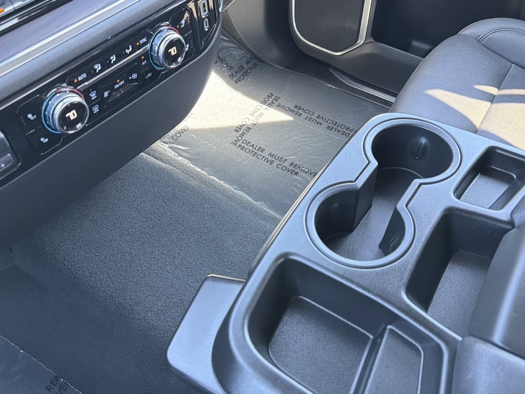 Used 2025 GMC Sierra 1500 SLT RWD image 8