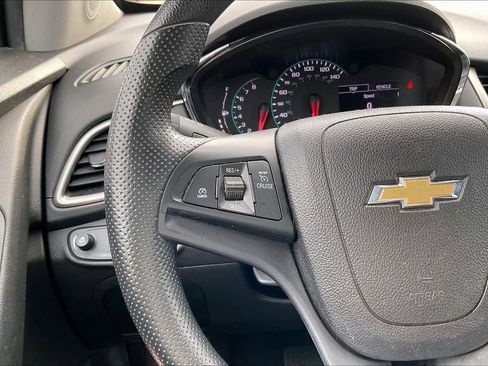 Used 2019 Chevrolet Trax LS w/ Tint and Cruise Package FWD image 23