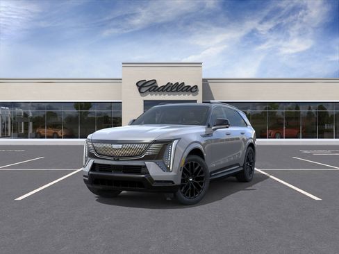 New 2026 Cadillac Escalade IQ Sport 2 w/ LPO, ONYX Package AWD/4WD image 8