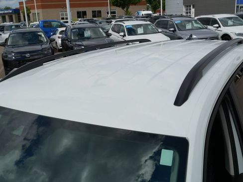 Certified 2024 Volkswagen Atlas SE AWD/4WD image 11