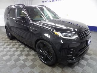 Used 2024 Land Rover Discovery Dynamic SE AWD/4WD video 3