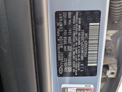 Used 2023 Hyundai Elantra SEL FWD image 30