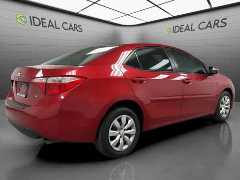 Used 2015 Toyota Corolla LE w/ Body Protection Package #1 FWD image 5