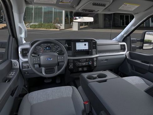 New 2026 Ford F250 XLT AWD/4WD image 9