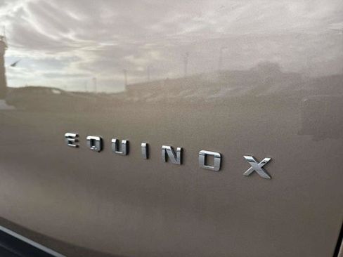 Used 2018 Chevrolet Equinox LS FWD image 11